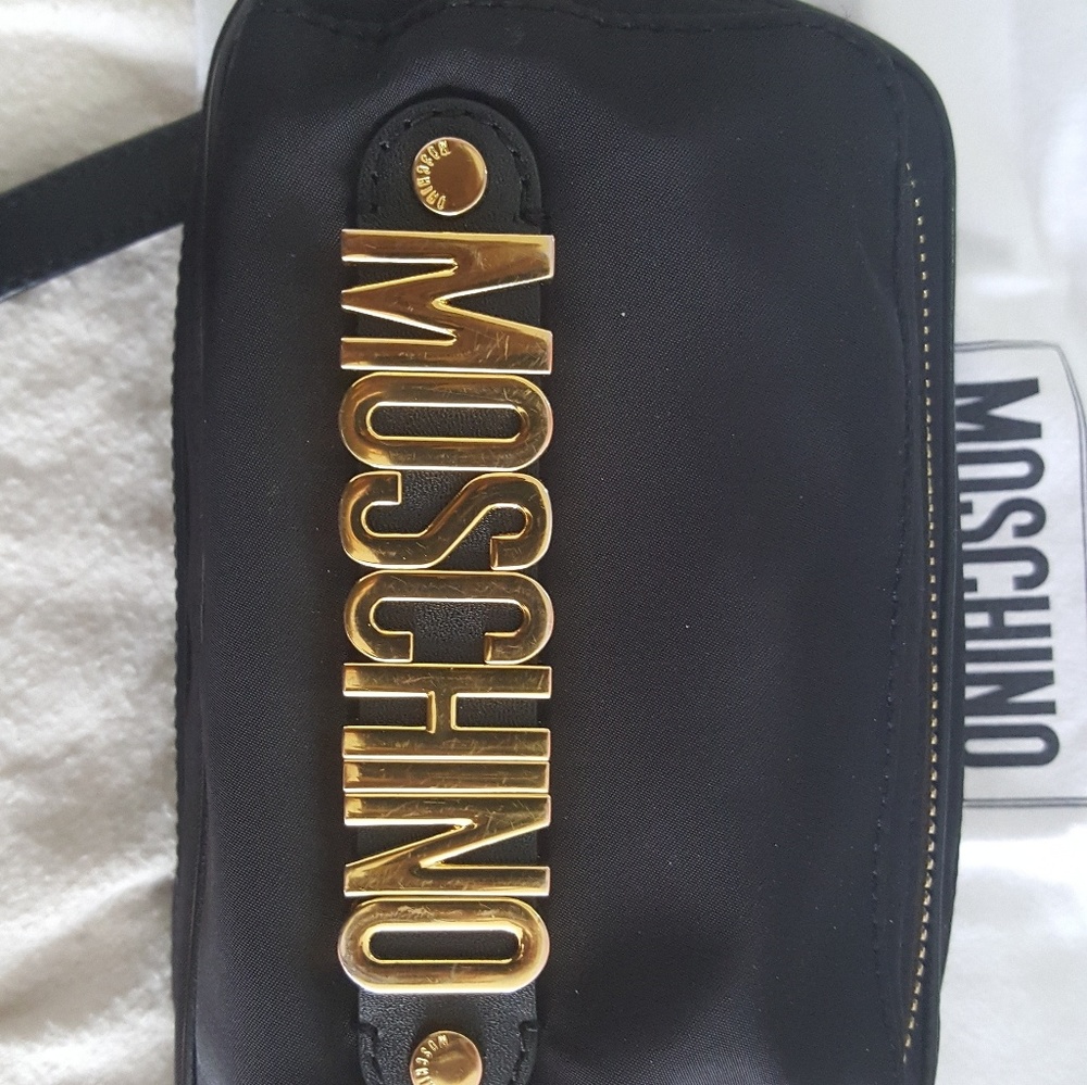 Super cute Moschino cross body camera bag